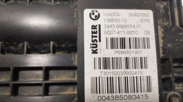 bmw-x5-f15-elektrikli-el-fren-motoru-park-fren-modulu-tamir-and-cikma