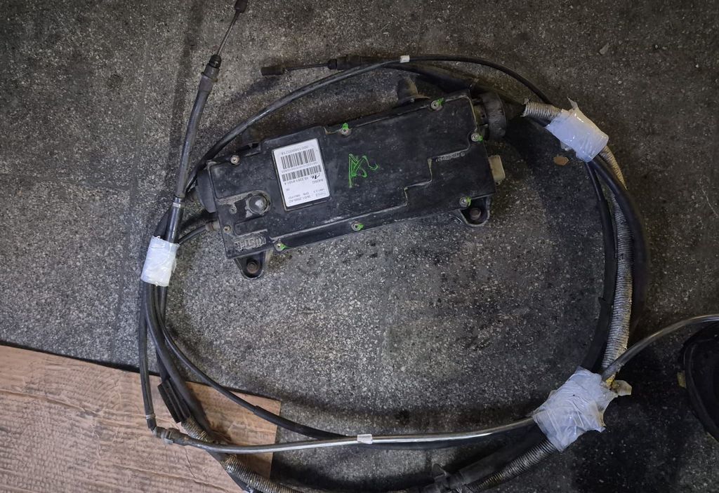 ford-c-max-elektronik-el-fren-motoru-epb-cikma-parca-temini-garantili-tamir
