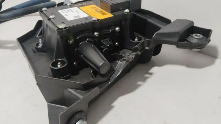 peugeot-5008-2009-2016-elektrikli-el-fren-motoru-tamir-and-orjinal-cikma