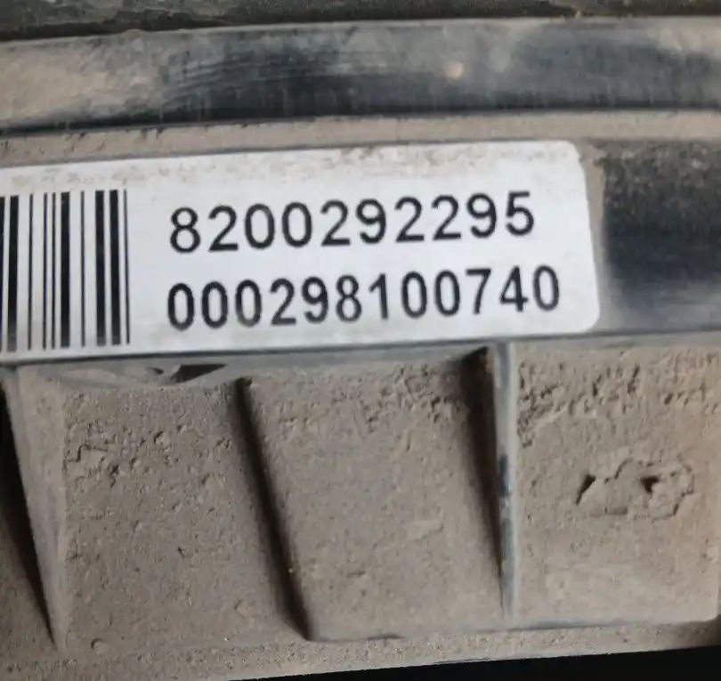 renault-laguna-2-cikma-motor-8200498693-8200704561-8200292295