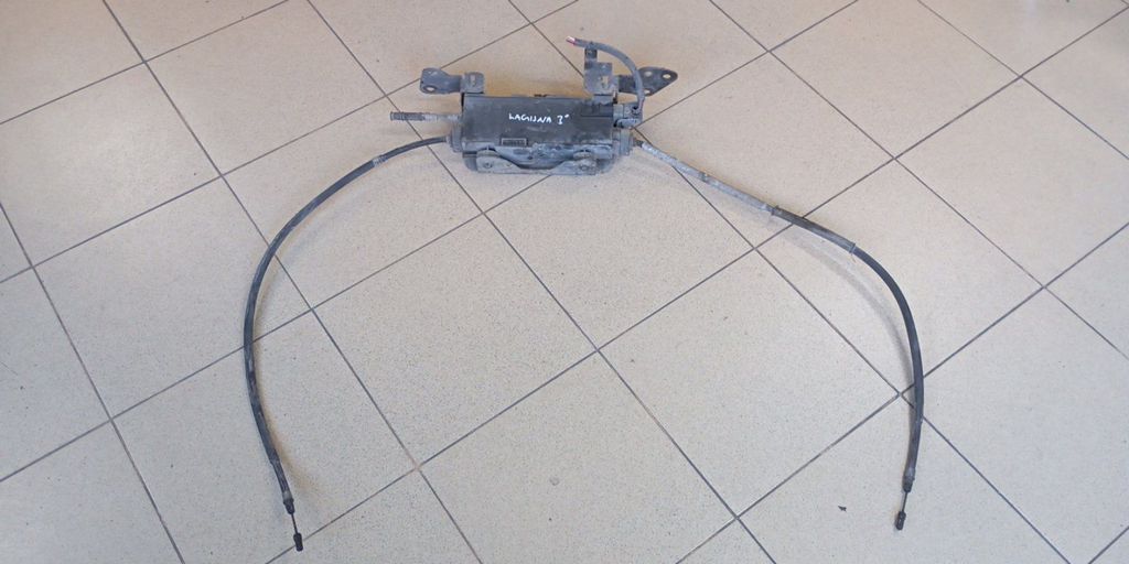 renault-laguna-3-elektronik-el-fren-motoru-epb-cikma-garantili-tamir