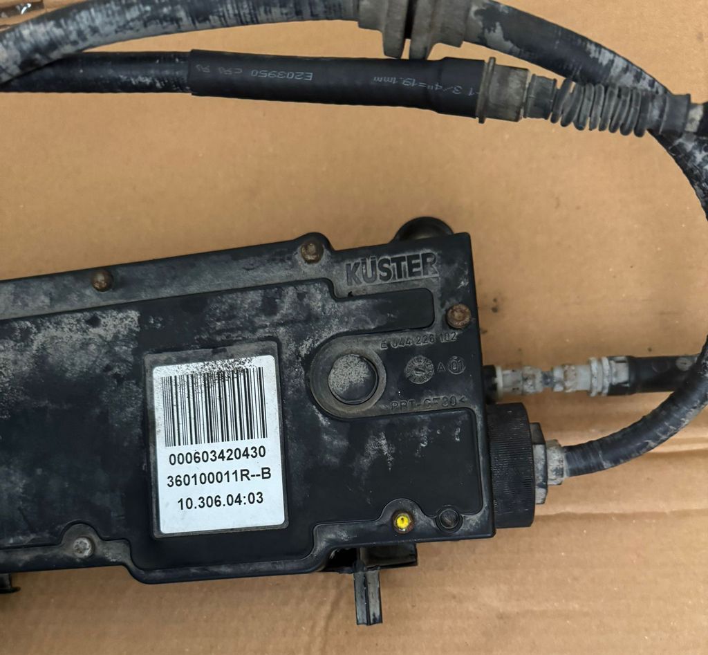 renault-latitude-otomatik-elektronik-el-fren-motoru-epb-orijinal-cikma-parca