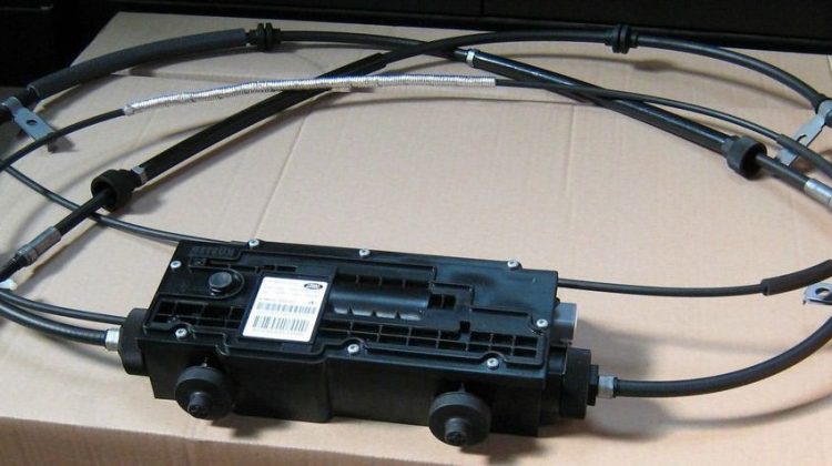 range-rover-sport-el-fren-motoru-tamiri-elektronik-park-freni-onarimi