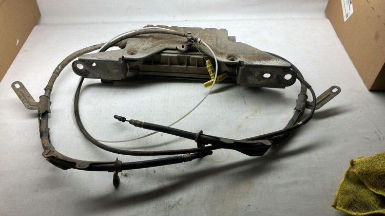 renault-laguna-2-el-fren-motoru-tamiri