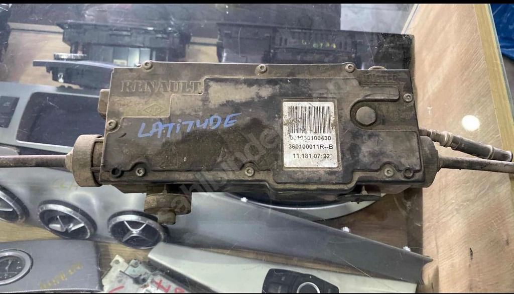 renault-latitude-el-freni-karti-arizasi-ve-yanlis-mudahale-sonuclari